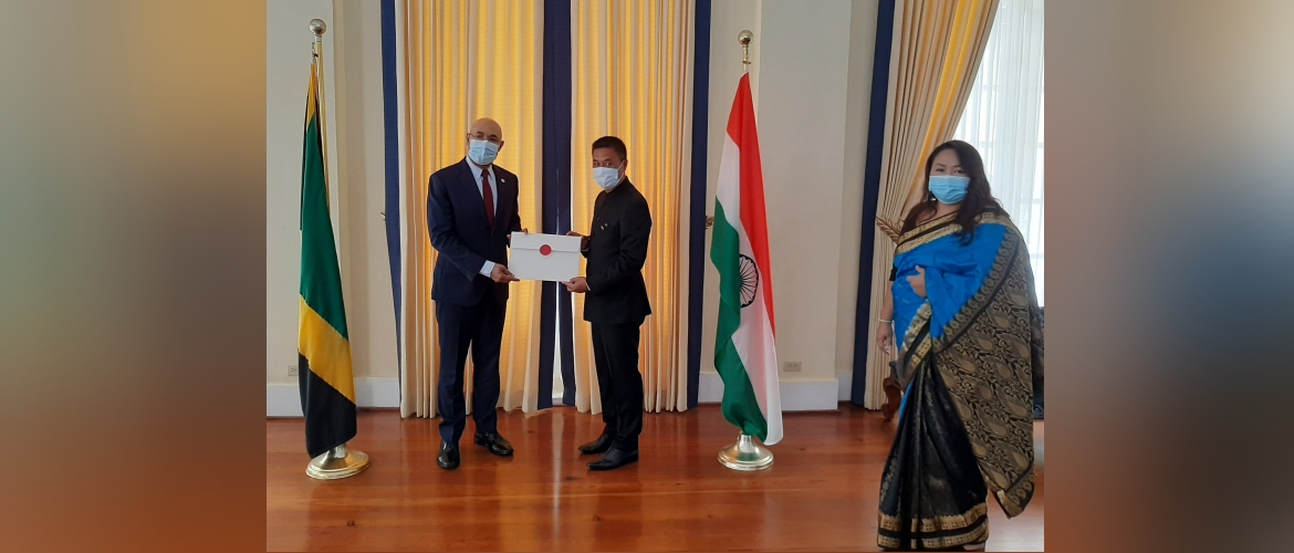  High Commissioner Shri R. Masakui presents his letter of credence to the Governor General of Jamaica, His Excellency The Most Hon'ble Sir Patrick Allen